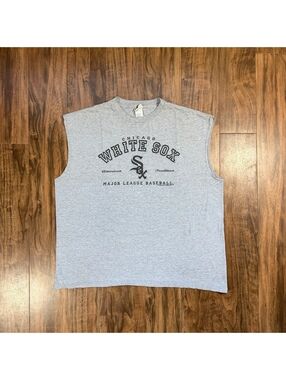Vintage MLB Chicago White Sox Tank Top Gray 2XL 2001 Vintage Muscle Tee